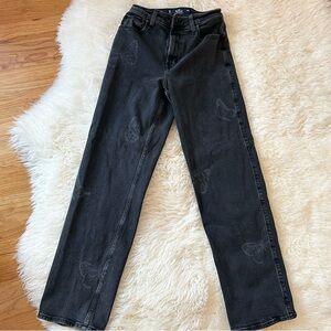 Hollister Ultra High Rise Hollister Washed Black Jeans